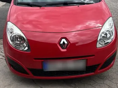 Gebraucht Renault Twingo 60 PS (44 kW) 2010 Rot Kleinwagen