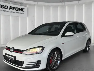 Gebraucht VW Golf VII GTI 230 PS (169 kW) 2016 Oryxweiss perlmutteffekt Limousine