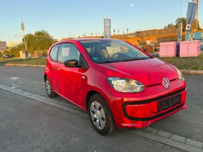 Usado VW up! 60 HP (44 kW) 2012 Vermelho Citadino
