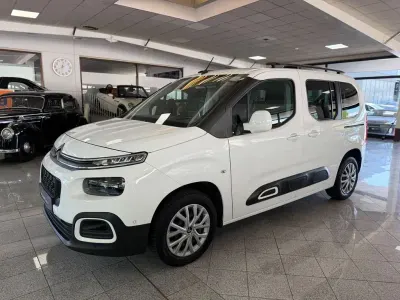 Gebraucht Citroën Berlingo Shine 131 PS (96 kW) 2020 Weiß Van / Kleinbus