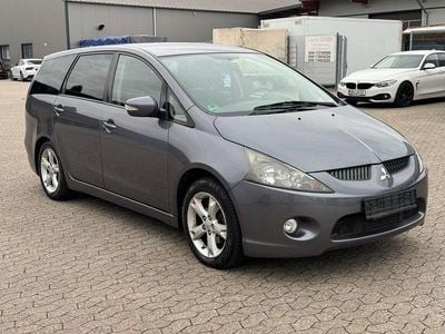 Gebraucht Mitsubishi Grandis 140 PS (102 kW) 2008 Grau Van / Kleinbus