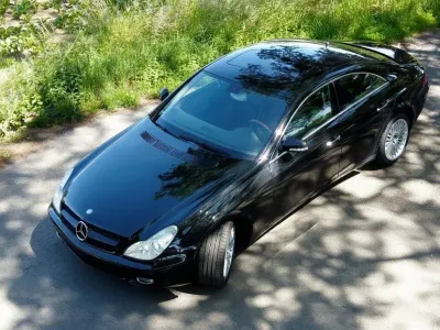 Gebraucht Mercedes CLS500 306 PS (225 kW) 2004 Schwarz Coupé