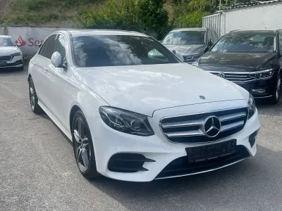 Gebraucht Mercedes E300 AMG line 245 PS (180 kW) 2020 Weiß Limousine