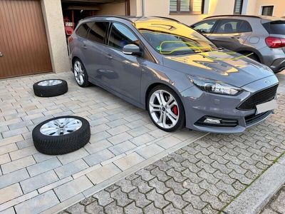 gebraucht Ford Focus Turnier ST Performance MK3