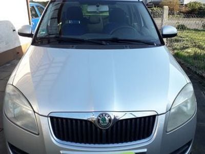Gebraucht Skoda Roomster Style 117 PS (86 kW) 2008 Silber metallic Van / Kleinbus