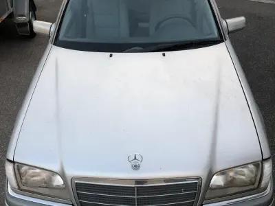 Gebraucht Mercedes C250 Elegance 113 PS (83 kW) 1995 Silber Limousine