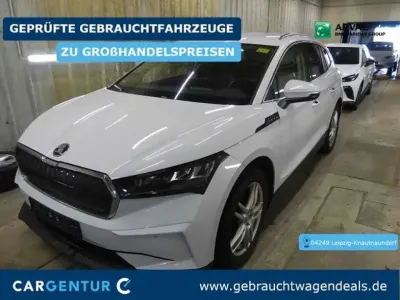 Gebraucht Skoda Enyaq iV Loft 150 kW (204 PS) 2023 Weiß (metallic) SUV