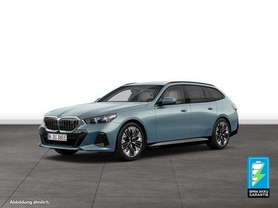 Gebraucht BMW i5 M Sport 250 kW (340 PS) 2025 Grün Kombi
