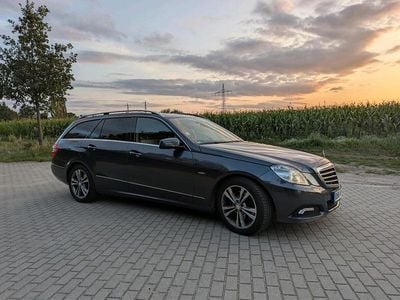 Mercedes E300
