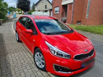 Gebraucht Kia Ceed Sportswagon 135 PS (99 kW) 2016 Rot Kombi