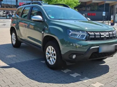 Gebraucht Dacia Duster Expression 101 PS (74 kW) 2023 Grün SUV