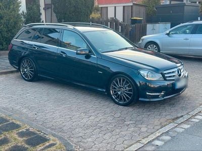 Schwarz Gebraucht 2011 Mercedes C250 AMG line Kombi | 8.299 € (Fairer Preis)