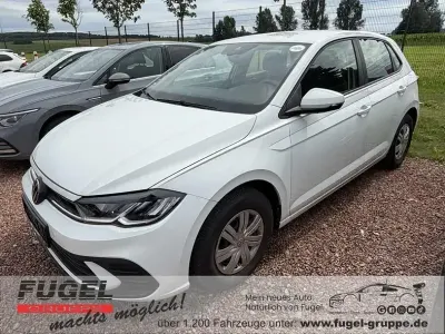 Gebraucht VW Polo 80 PS (58 kW) 2022 Pure white Kleinwagen