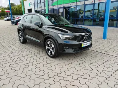 Gebraucht Volvo XC40 Plus 197 PS (144 kW) 2022 Schwarz SUV