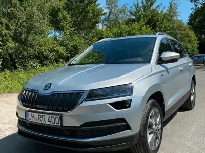 Gebraucht Skoda Karoq Clever 150 PS (110 kW) 2022 Silber SUV