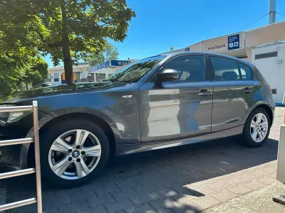 Gebraucht BMW 120 170 PS (125 kW) 2008 Grau Kleinwagen