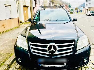 Schwarz Gebraucht 2010 Mercedes GLK350 SUV | 10.900 € (Fairer Preis)