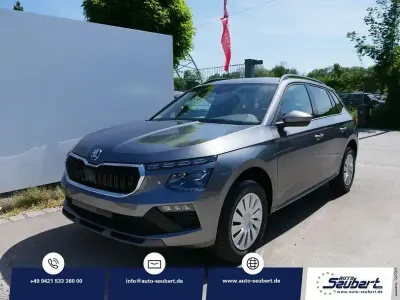 Neu Skoda Kamiq Selection 116 PS (85 kW) 2026 Graphite grau metallic SUV
