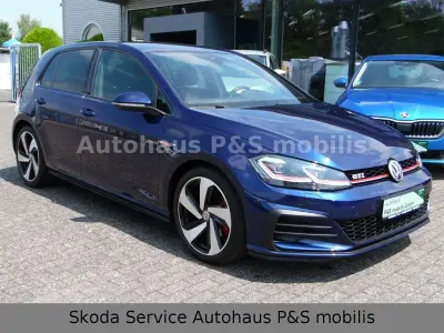 Gebraucht VW Golf VII Business 230 PS (169 kW) 2017 Blau Limousine