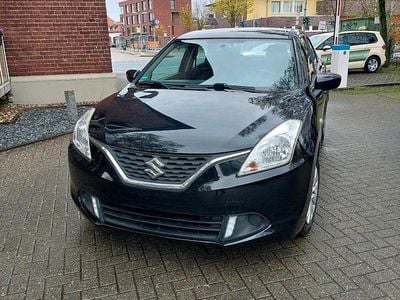 Usado Suzuki Baleno Basic 90 HP (66 kW) 2017 Preto Citadino