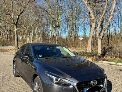 Gebraucht Mazda 3 Sports-Line 165 PS (121 kW) 2017 Grau Limousine