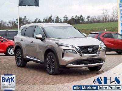 Neu Nissan X-Trail Tekna+ 163 PS (119 kW) 2026 Silber SUV