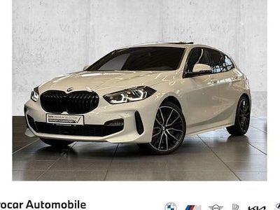 Weiß Gebraucht 2022 BMW 120 M Sport Kleinwagen | 30.790 € (Fairer Preis)