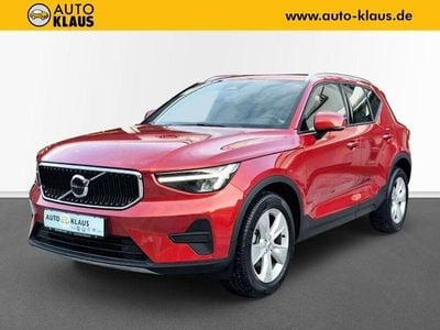 Rot (metallic) Gebraucht 2024 Volvo XC40 Core SUV | 28.770 € (Superpreis)