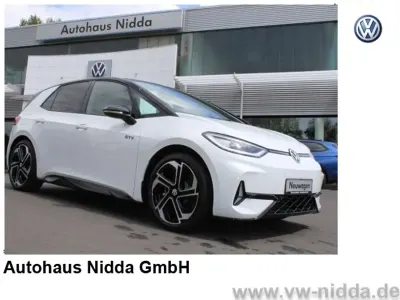 Neu VW ID.3 GTX 239 kW (326 PS) 2026 Gletscherweiß metallic Kleinwagen