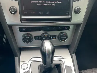 Używany VW Passat 190 KM (139 kW) 2016 Biały Kombi