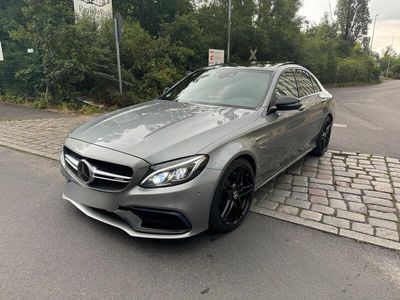 Mercedes C63 AMG