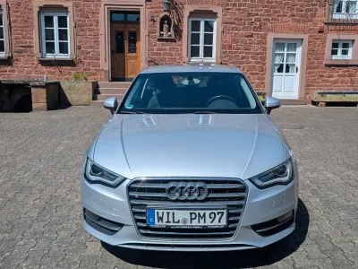 Używany Audi A3 Ambiente 150 KM (110 kW) 2013 Srebrny Sedan/Limuzyna