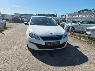 Gebraucht Peugeot 308 SW Access 110 PS (80 kW) 2016 Weiß Kombi