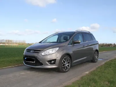 Brugt Ford Grand C-Max Titanium 150 HK (110 kW) 2013 Brun MPV