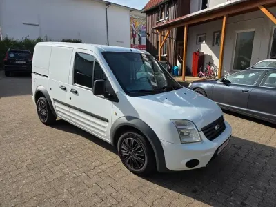 Gebraucht Ford Transit Connect Trend 90 PS (66 kW) 2012 Weiß Van / Kleinbus
