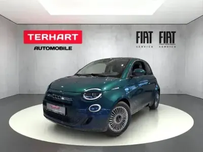 Neu Fiat 500 65 PS (47 kW) 2026 Grün Kleinwagen