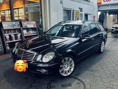 Mercedes E220