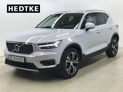 Silber Gebraucht 2021 Volvo XC40 Inscription SUV | 33.880 € (Fairer Preis)