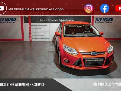 Gebraucht Ford Focus 105 PS (77 kW) 2012 Rot Limousine