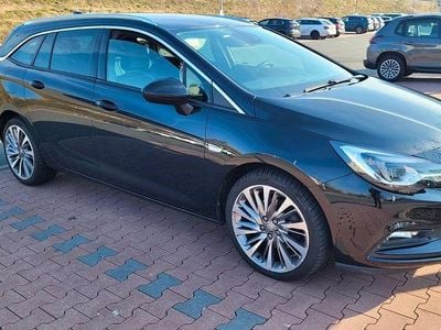 Gebraucht Opel Astra S 160 PS (117 kW) 2017 Schwarz Limousine