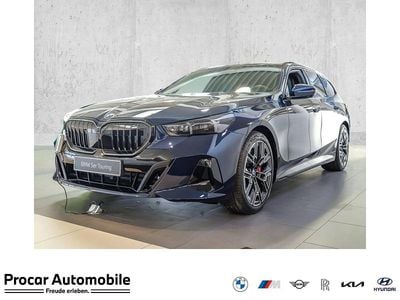 Gebraucht BMW 540 M Sport 286 PS (210 kW) 2026 Blau Kombi