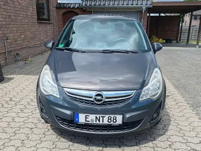 Gebraucht Opel Corsa Active 87 PS (63 kW) 2012 Grau Kleinwagen