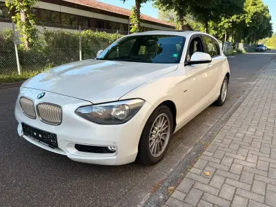 Używany BMW 116 Urban Line 116 KM (85 kW) 2012 Biały Hatchback