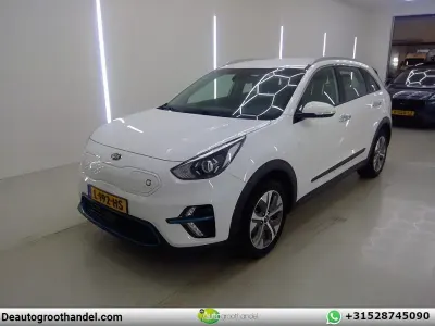 Gebraucht Kia e-Niro 100 kW (136 PS) 2021 Weiß SUV