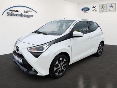 Gebraucht Toyota Aygo X-play 72 PS (52 kW) 2021 Weiß Kleinwagen