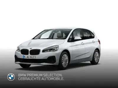 Gebraucht BMW 218 Advantage 150 PS (110 kW) 2021 Silber Van / Kleinbus