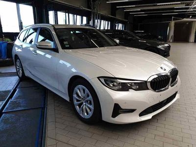 Gebraucht BMW 320e 190 PS (139 kW) 2020 Weiß Kombi