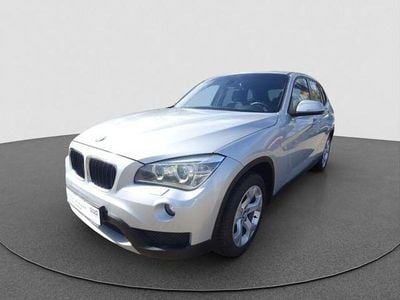 Gebraucht BMW X1 Sport Line 143 PS (105 kW) 2013 Glaciersilber SUV