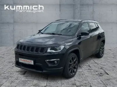 Gebraucht Jeep Compass 241 PS (177 kW) 2021 Schwarz SUV