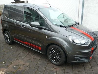 Gebraucht Ford Courier Sport 101 PS (74 kW) 2017 Grau Van / Kleinbus